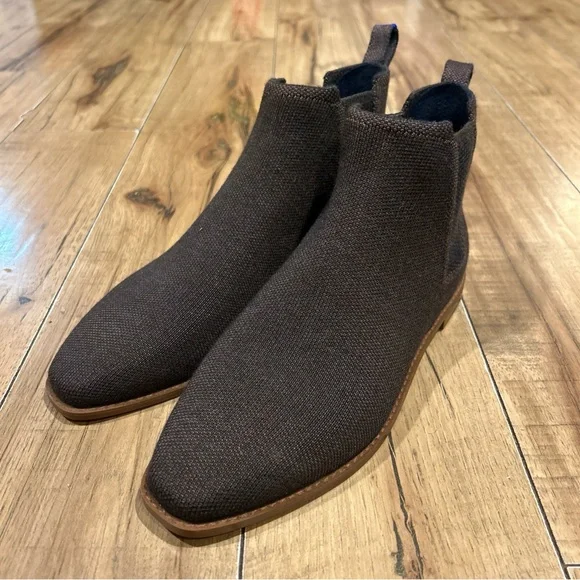 Rothy's Chelsea Ankle Boots Brown Merino Wool-Blend - Size 8 Womens NWOT - Picture 2 of 11